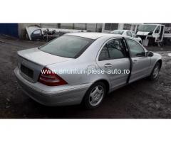 Dezmembrez Mercedes - Benz , an 2001