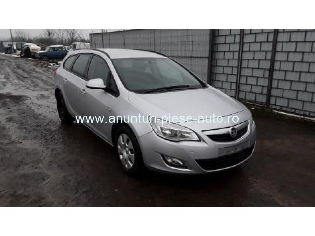Dezmembrez Opel Astra J  , an 2011, motorizare 1.7 CDTI