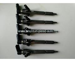 166009445R 8200294788 8200380253 Injector H8200294788 Nissan Note Qashqai Renault Clio III 1.5 dCi