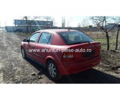 Dezmembrez Opel Astra G, an 2000, motorizare 1.6, Benzina, kw 74,