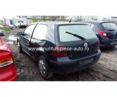 Dezmembrez Volkswagen Golf 4, an 2002, motorizare 2.0