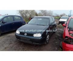 Dezmembrez Volkswagen Golf 4, an 2002, motorizare 2.0