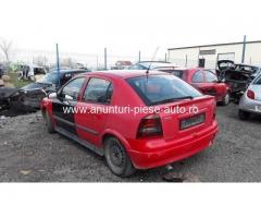 Dezmembrez Opel Astra G Combi, an 2000, motorizare 1.7 DTI