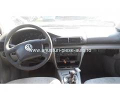 Dezmembrez Volkswagen Passat Variant, an 1998, motorizare 1.9 TDI