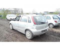 Dezmembrez Opel Corsa C, an 2005, motorizare 1.2 Twinport