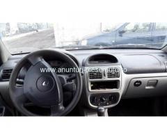 Dezmembrez Renault Clio II, an 2006, motorizare 1.5 DCI