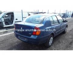 Dezmembrez Renault Clio II, an 2000, motorizare 1.4