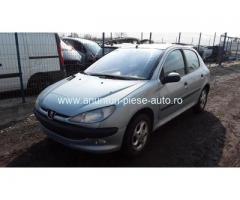 Dezmembrez Peugeot 206, an 2002, motorizare 2.0 HDI 90