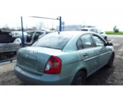 Dezmembrez Hyundai Accent III, an 2006, motorizare 1.5 CRDI GLS