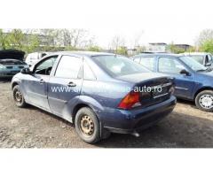 Dezmembrez Ford Focus, an 2001, motorizare 1.8 DI / TDDI