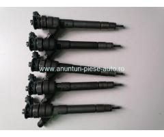 0445110546 166007885R 0986435273 ­A6220700087 Injector Mercedes 1.6 CDI / Nissan/ Renault 1.6 dCi