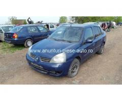 Dezmembrez Renault Clio II, an 2006, motorizare 1.5 DCI