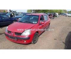 Dezmembrez Renault Clio II, an 2004, motorizare 1.5 DCI