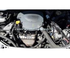 Dezmembrez Renault Clio II, an 2000, motorizare 1.4 16V