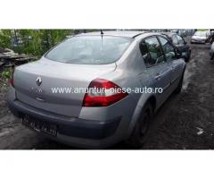 Dezmembrez Renault Megane II, an 2004, motorizare 1.5 DCI