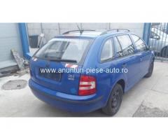 Dezmembrez Skoda Fabia, an 2006, motorizare 1.2