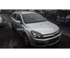 Dezmembrez Opel Astra H, an 2007, motorizare 1.9 CDTI