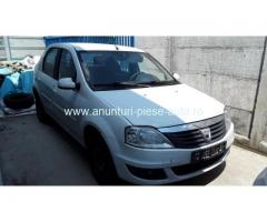 Dezmembrez Dacia Logan, an 2011, motorizare 1.5 DCI