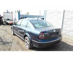Dezmembrez Volkswagen Passat, an 2004, motorizare 2.0