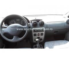 Dezmembrez Dacia Logan, an 2005, motorizare 1.4