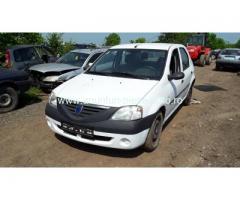 Dezmembrez Dacia Logan, an 2005, motorizare 1.4