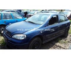 Dezmembrez Opel Astra G, an 2004, motorizare 1.6