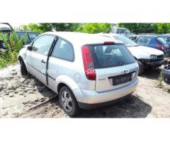 Dezmembrez Ford Fiesta V, an 2004, motorizare 1.4 TDCI