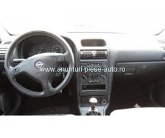 Dezmembrez Opel Astra G, an 2000, motorizare 1.6