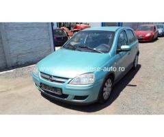 Dezmembrez Opel Corsa C, an 2005, motorizare 1.3 CDTI