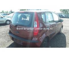Dezmembrez Mitsubishi  Colt VI ,an 2006 , motorizare 1.1 ,  Benzina , kw 55