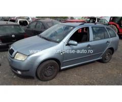 Dezmembrez Skoda Fabia, an 2004, motorizare 1.4 16V