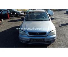 Dezmembrez Opel Astra G, an 2004, motorizare 1.6