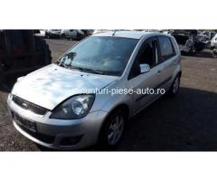 Dezmembrez Ford Fiesta V, an 2006, motorizare 1.4 TDCI