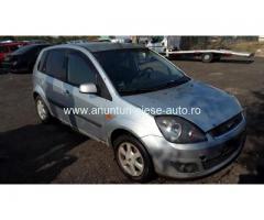Dezmembrez Ford Fiesta V, an 2006, motorizare 1.4 TDCI