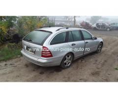 Dezmembrez Mercedes-Benz C-Class W203, an 2001, motorizare C 200