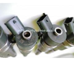 0445110230 820027389 Bosch Injector Renault 1.9 dCi/ Suzuki 1.9 DDiS