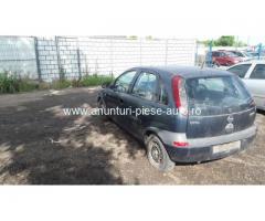 Dezmembrez Opel Corsa C