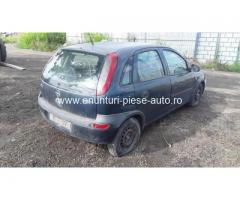 Dezmembrez Opel Corsa C