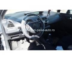 Dezmembrez Citroen C4