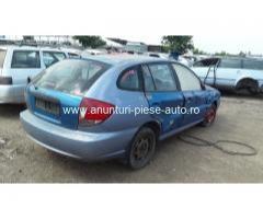 Dezmembrez Kia Rio