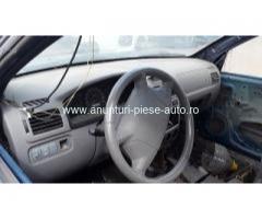 Dezmembrez Kia Rio