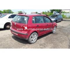 Dezmembrez Volkswagen Polo, an 2004