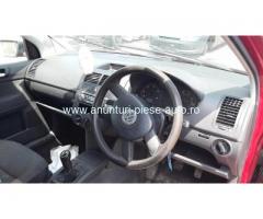 Dezmembrez Volkswagen Polo, an 2004