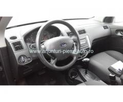 Dezmembrez Ford Focus , an 2004