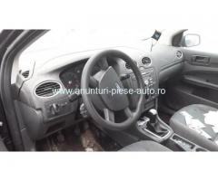 Dezmembrez Ford Focus II , an 2005